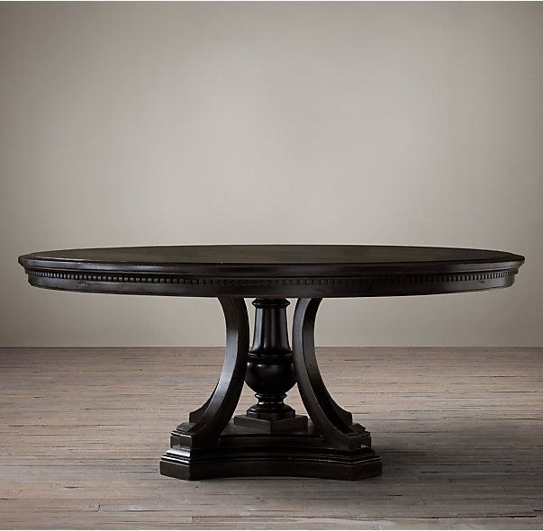 Grand Pedestal Dining Table