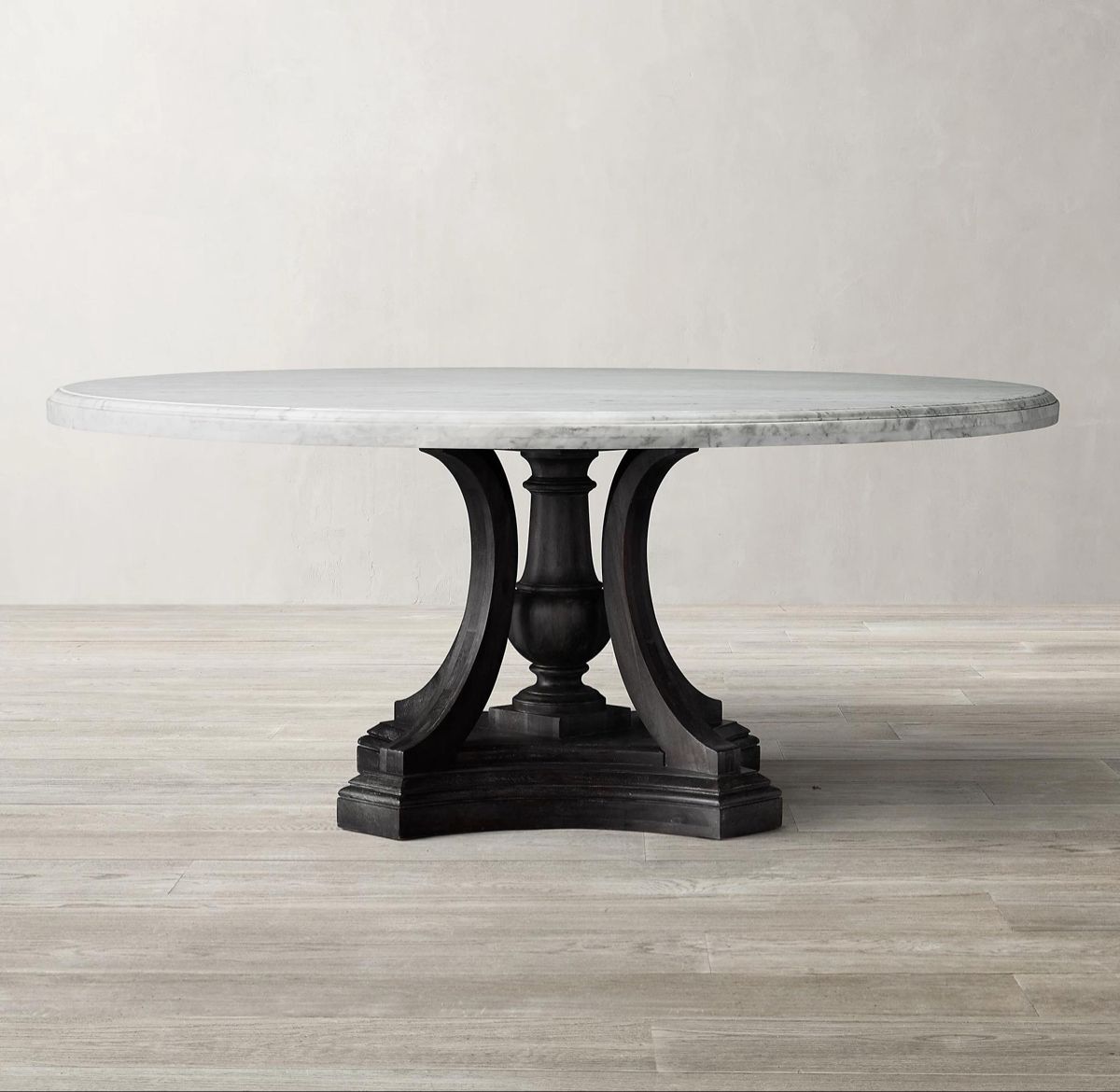 Grand Pedestal Dining Table